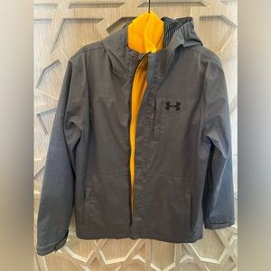Under Armour YXL outer jacket & inner fleece. Good used condition.